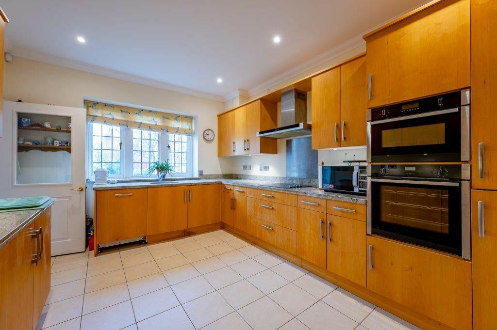 Additional image 13 of Staveley Road, Eastbourne, East Sussex, BN20