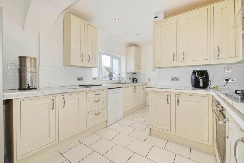 Additional image 6 of Victoria Road, Polegate, BN26