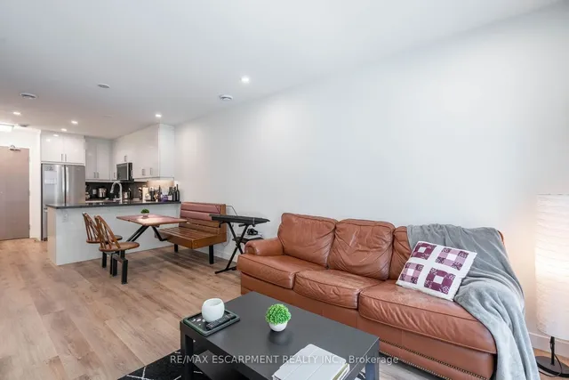 Additional image 11 of 479 Charlton Ave Unit 101