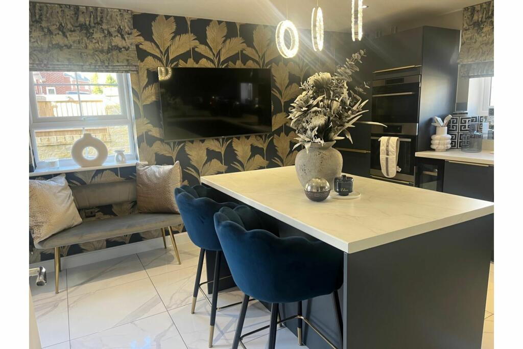 Additional image 9 of Clifford Drive, Bury, BL9