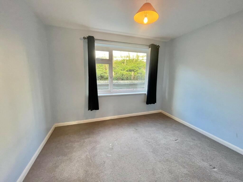 Additional image 6 of Sea Road