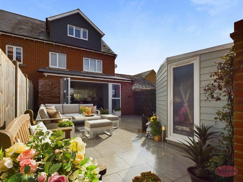 Additional image 31 of CHRISTCHURCH TOWN CENTRE