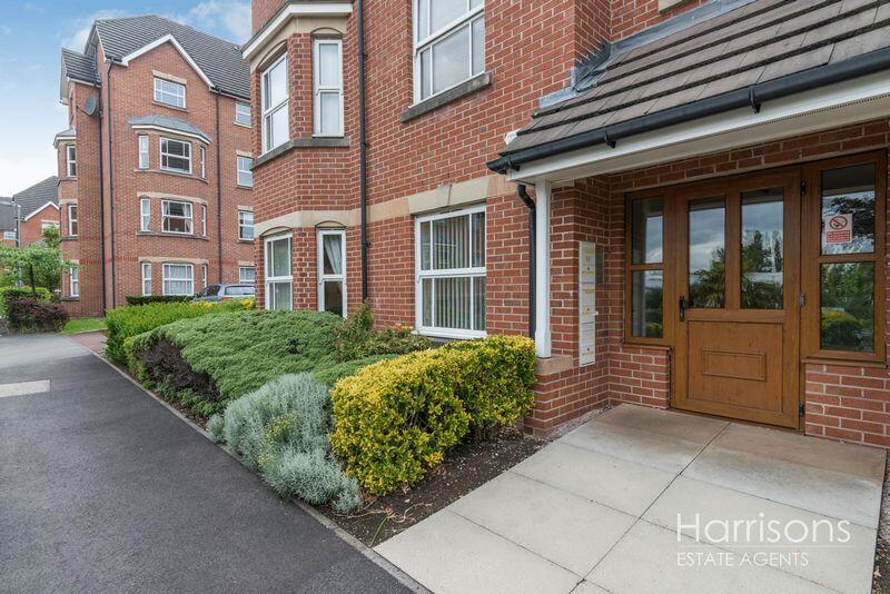 Additional image 11 of Royal Court Drive, Heaton, Bolton, Lancashire. ***AVAILABLE NOW***