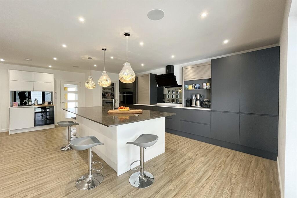 Additional image 5 of Boscombe Manor