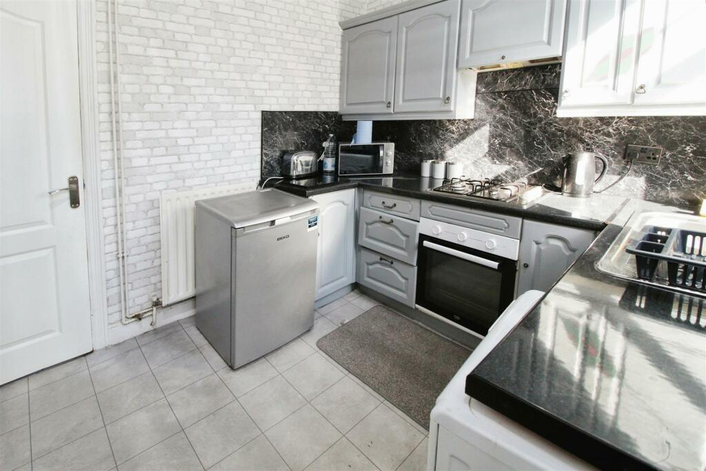 Additional image 5 of Chislehurst Place, Bradford, BD5 0PH