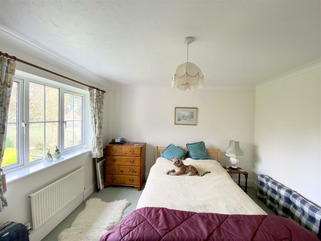 Additional image 9 of The Lords, Seaford