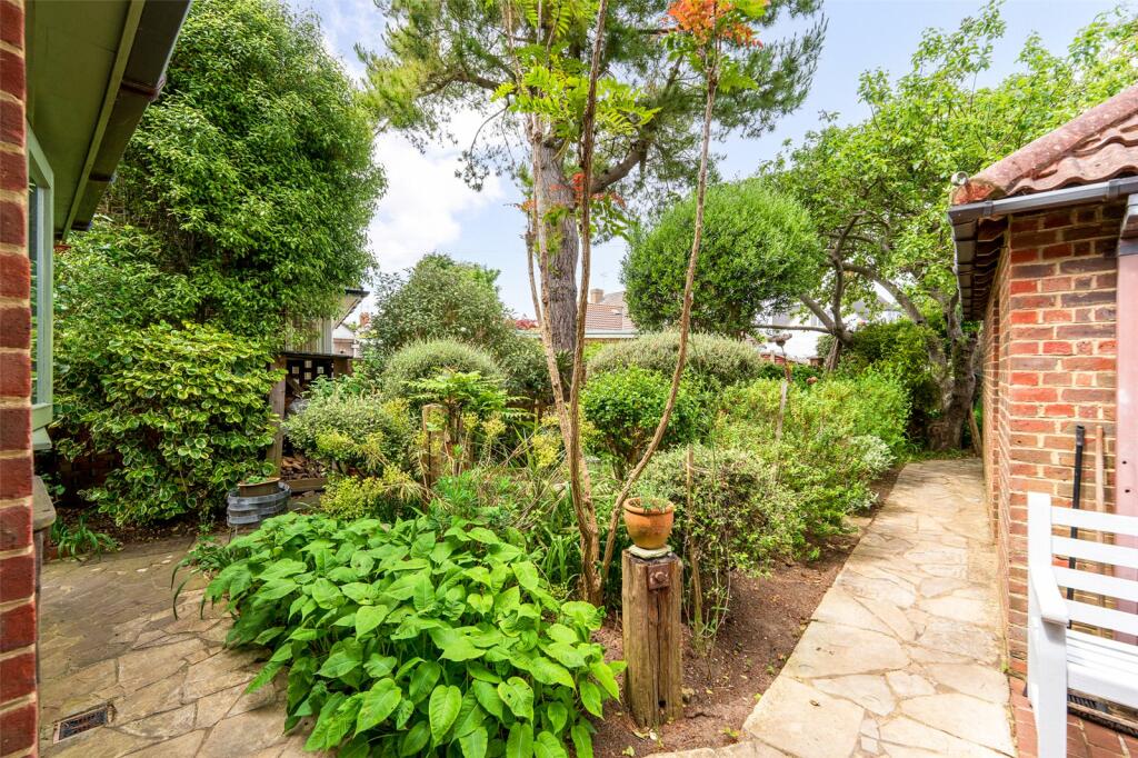 Additional image 17 of Courtlands Close, Goring-by-Sea, Worthing, West Sussex, BN12