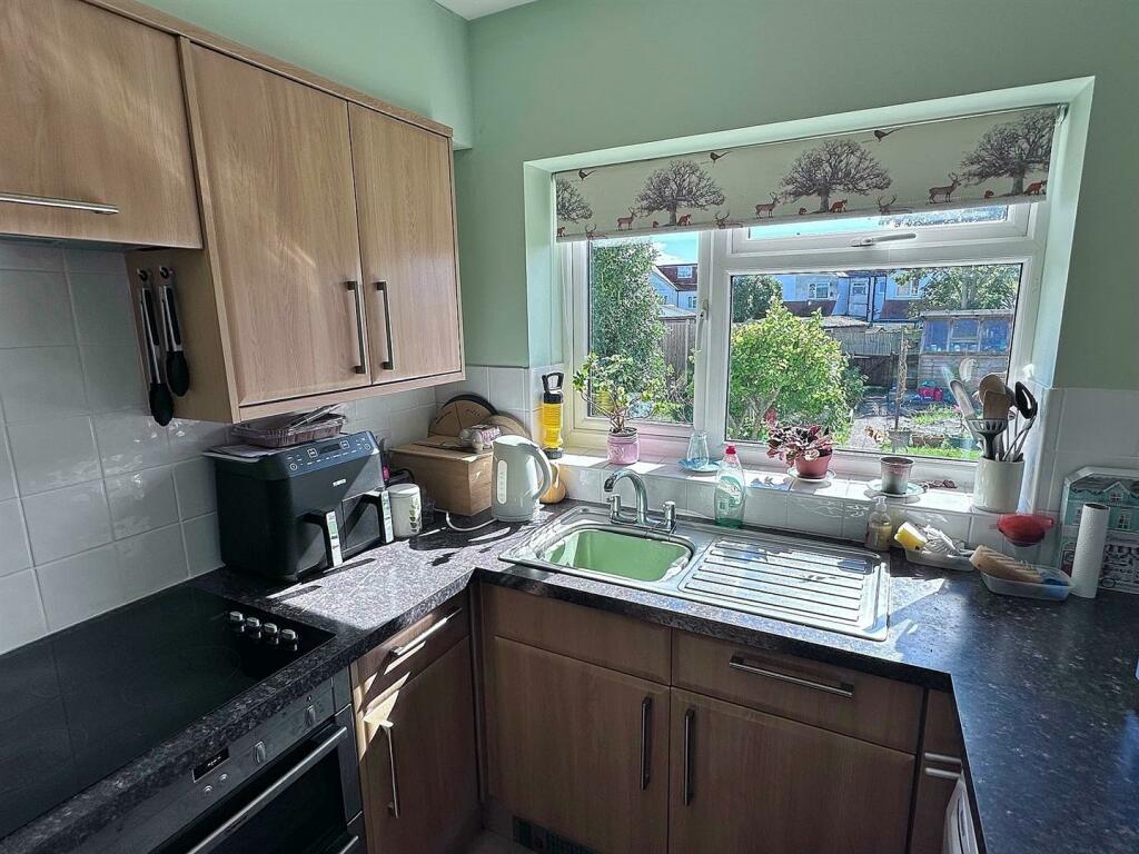Additional image 4 of Albert Road, Polegate