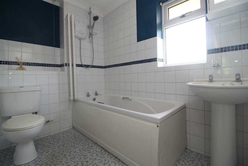 Additional image 7 of Rothbury Park, New Milton, Hampshire, BH25