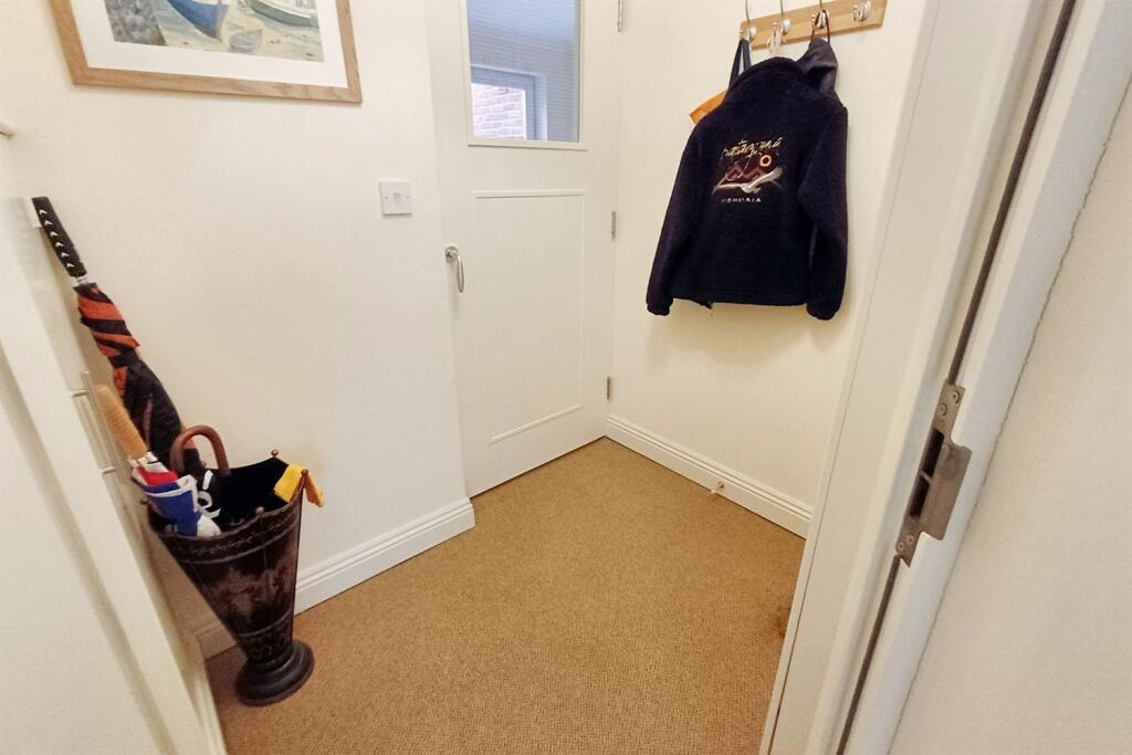 Additional image 17 of Verwood