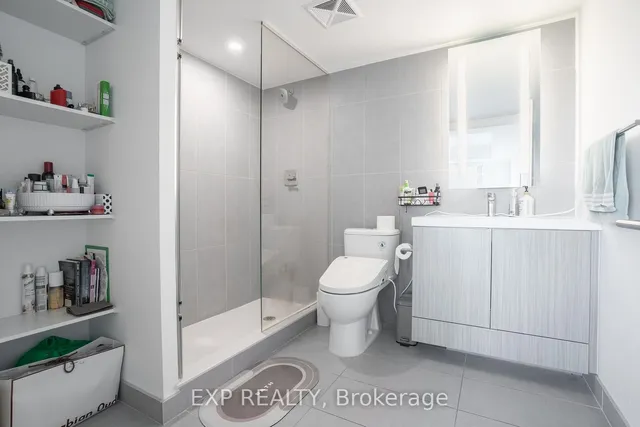 Additional image 14 of 585 Bloor St Unit 1324