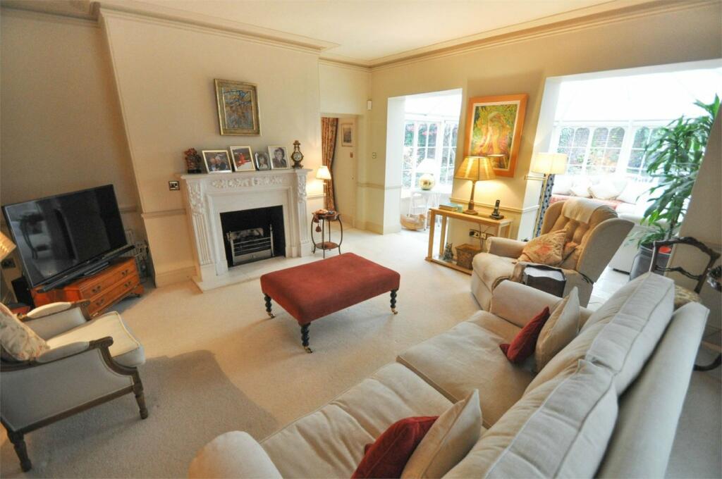 Additional image 3 of 17 Poole Road, WIMBORNE, BH21