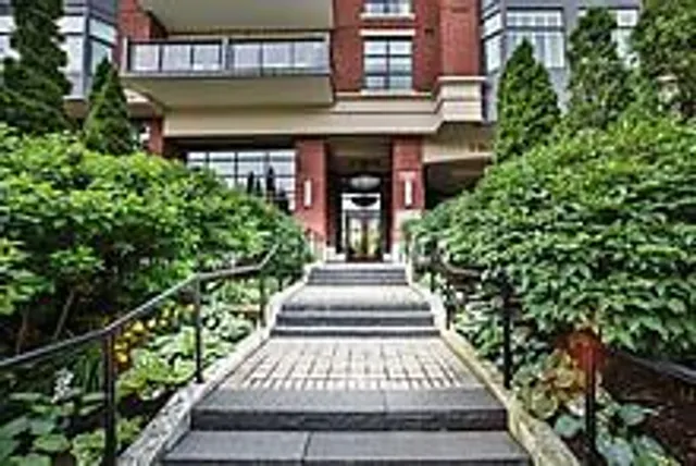 Additional image 17 of 9 Burnhamthorpe Cres Unit 401
