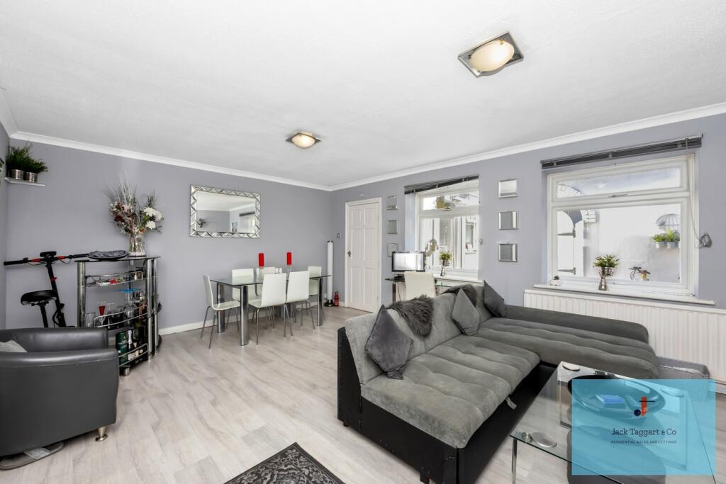 Additional image 3 of Queensbury Mews, Brighton, BN1