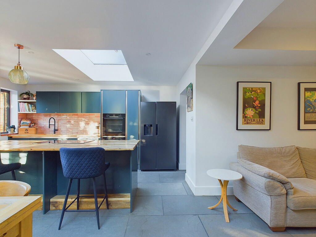 Additional image 16 of Loxwood Avenue, Worthing, BN14 7RF