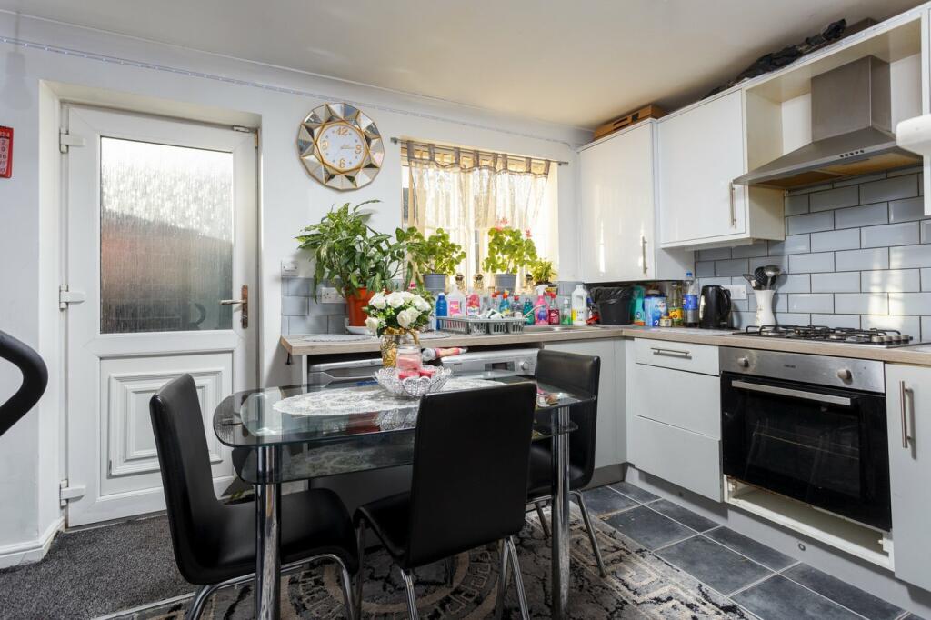 Additional image 6 of Holme Bank Close, Bradford, BD4