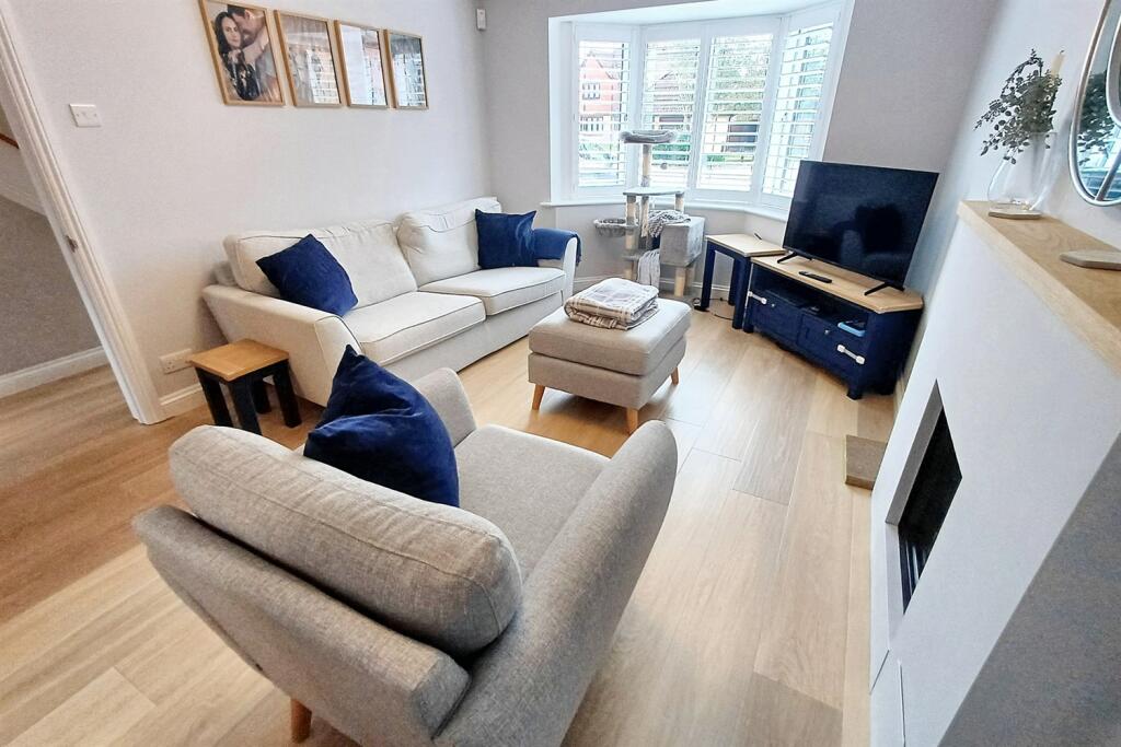 Additional image 3 of Verwood