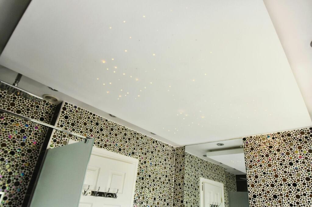 Additional image 41 of Castle Hey Close, Bury, BL9