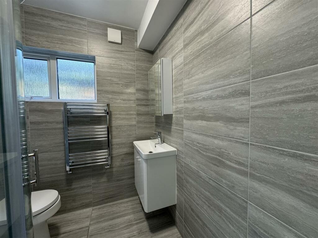 Additional image 11 of Clive Avenue, Worthing, BN12 4SQ