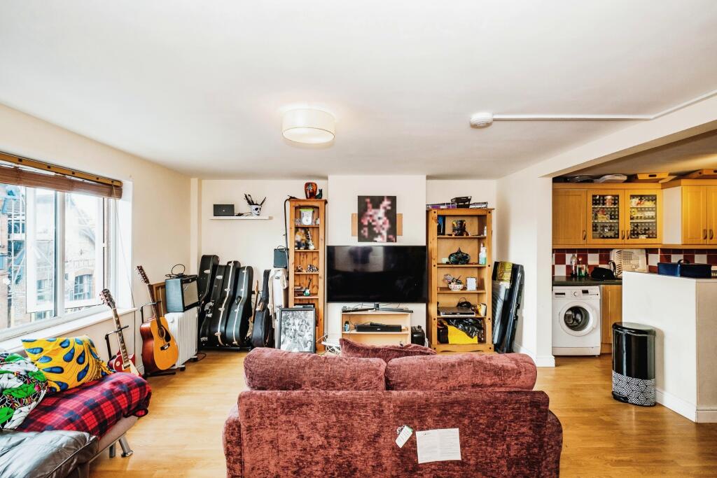 Additional image 13 of North Road, Lancing, West Sussex, BN15