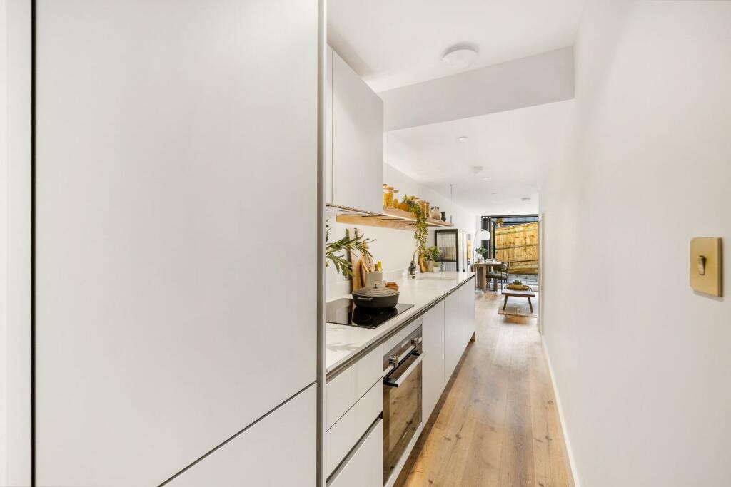 Additional image 11 of Howard Terrace, Brighton