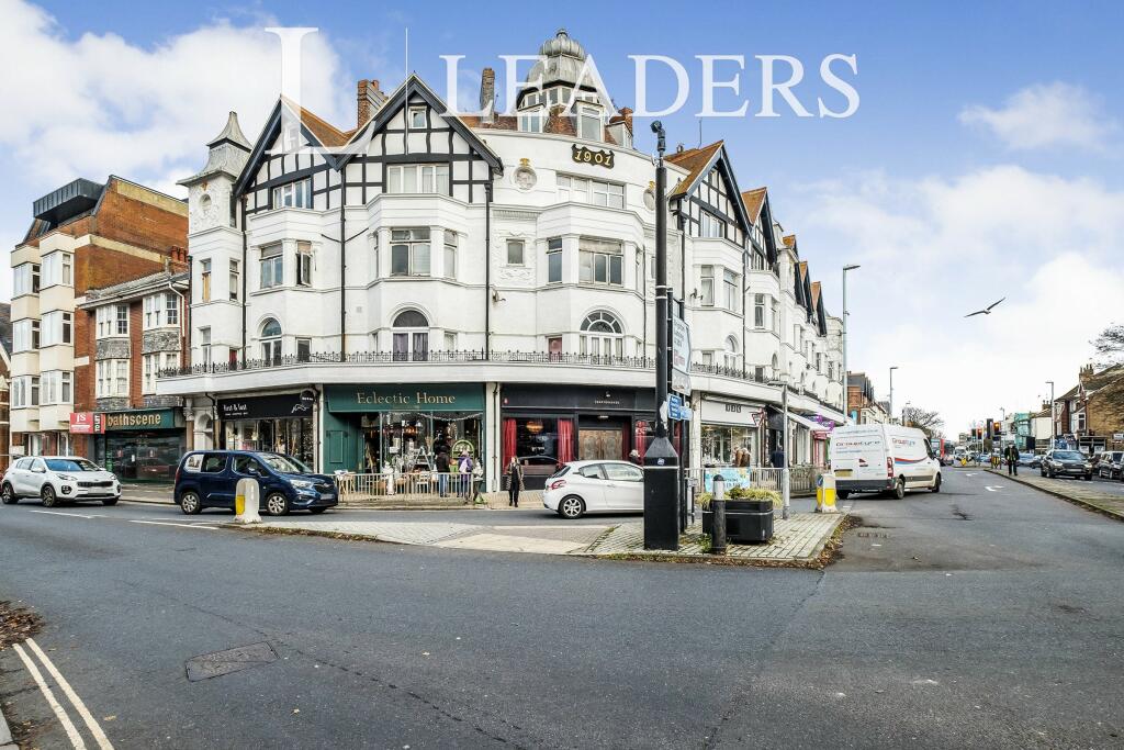 Additional image 10 of Warwick Mansions, Brighton Road