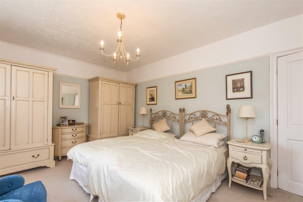 Additional image 14 of Manor Way, Eastbourne, BN20 9BN