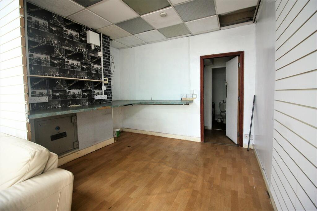 Additional image 24 of Blackburn Road, Bolton, BL1