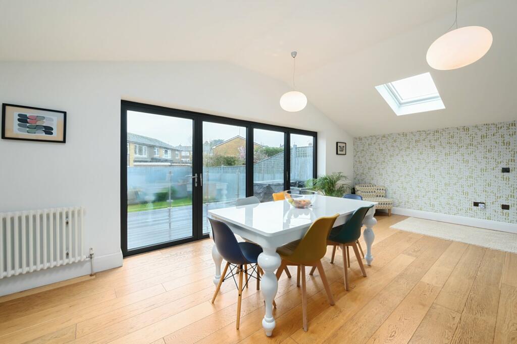 Additional image 17 of Oxen Avenue, Shoreham, West Sussex, BN43