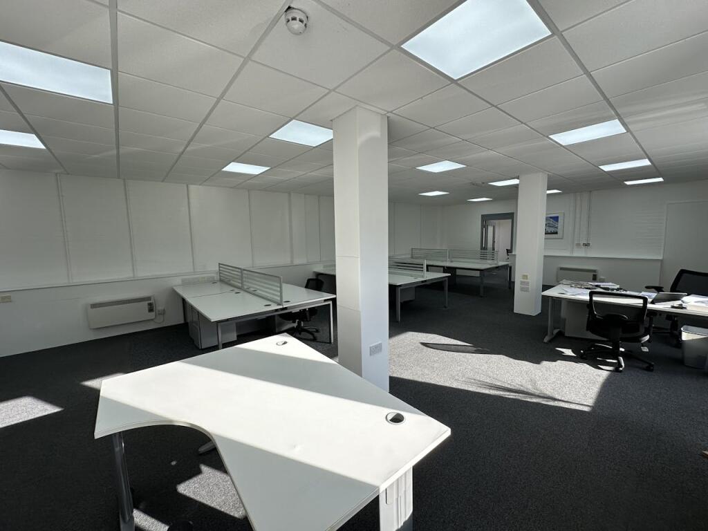 Additional image 7 of Unit A, 142 Old Shoreham Road, Hove, BN3 7BD