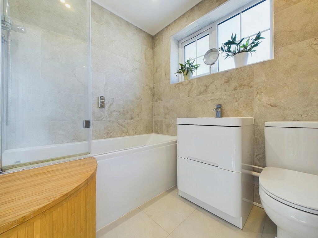 Additional image 24 of Albany Close, Worthing, BN11