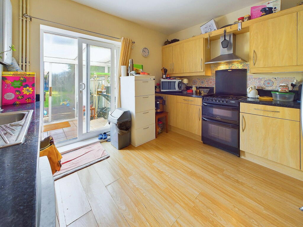 Additional image 5 of Rosslyn Road, Shoreham by Sea