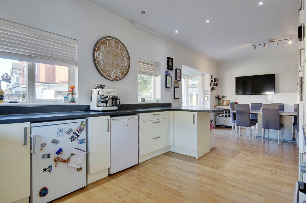 Additional image 7 of Chigwell Road, Bournemouth, BH8 9HW