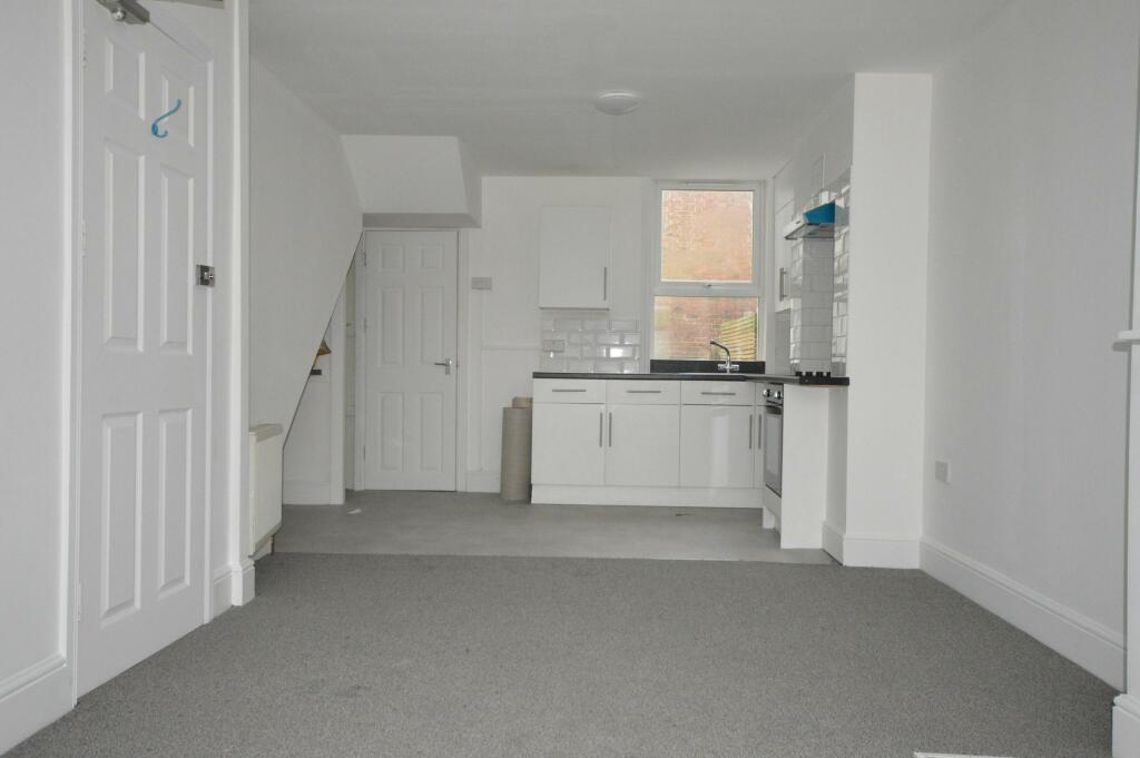 Additional image 4 of Cross Street, Worthing, BN11