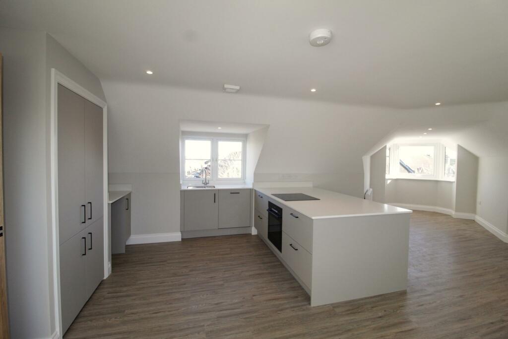 Additional image 8 of Bargates, Christchurch, BH23