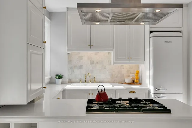 Additional image 20 of 69 MacGregor Ave