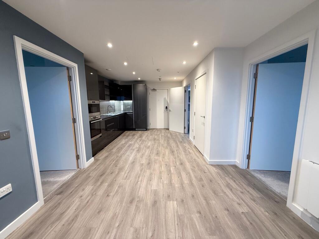 Additional image 5 of The Helm, Holdenhurst Road