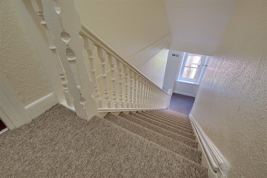 Additional image 5 of West Hill Road, Bournemouth, BH2 5PQ