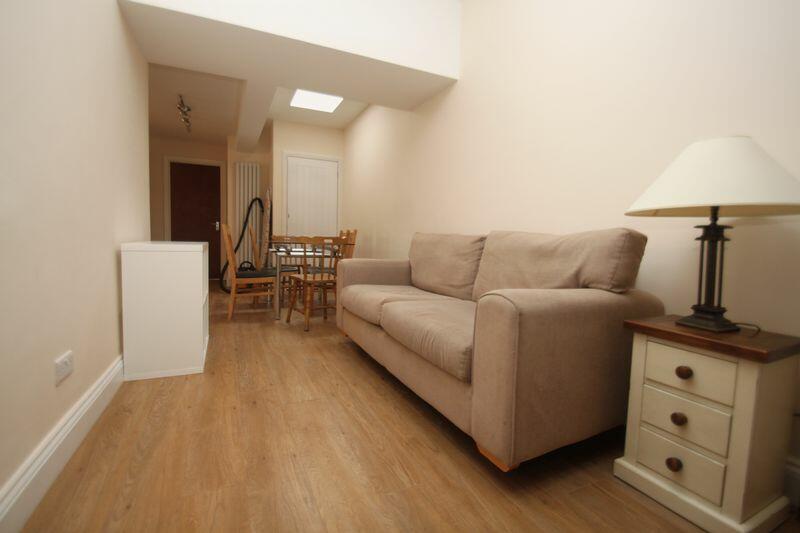 Additional image 3 of Holdenhurst Road, Bournemouth