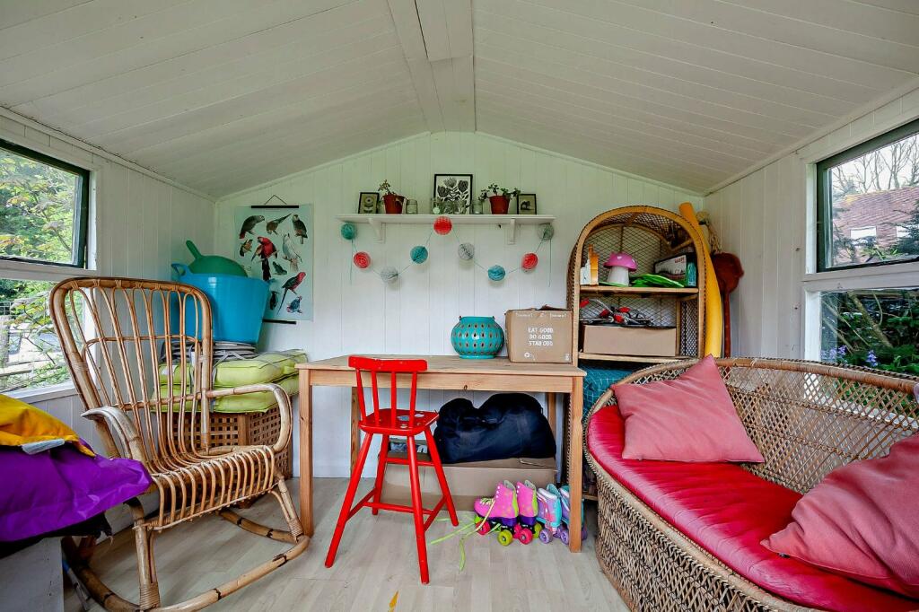 Additional image 23 of Back Lane, Milton Street, Polegate, East Sussex