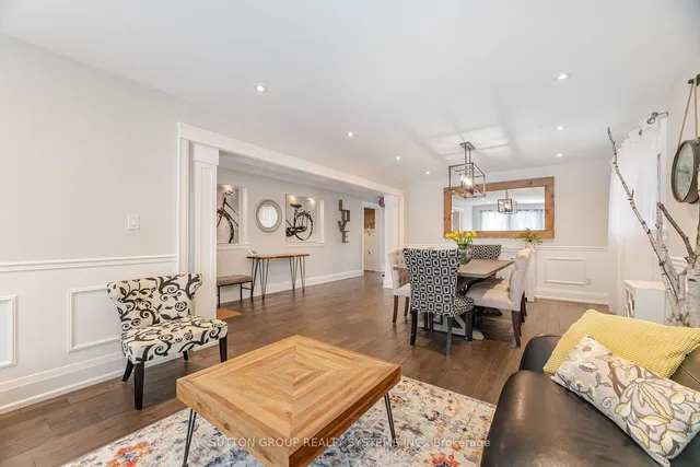 Additional image 7 of 984 Lancaster Blvd