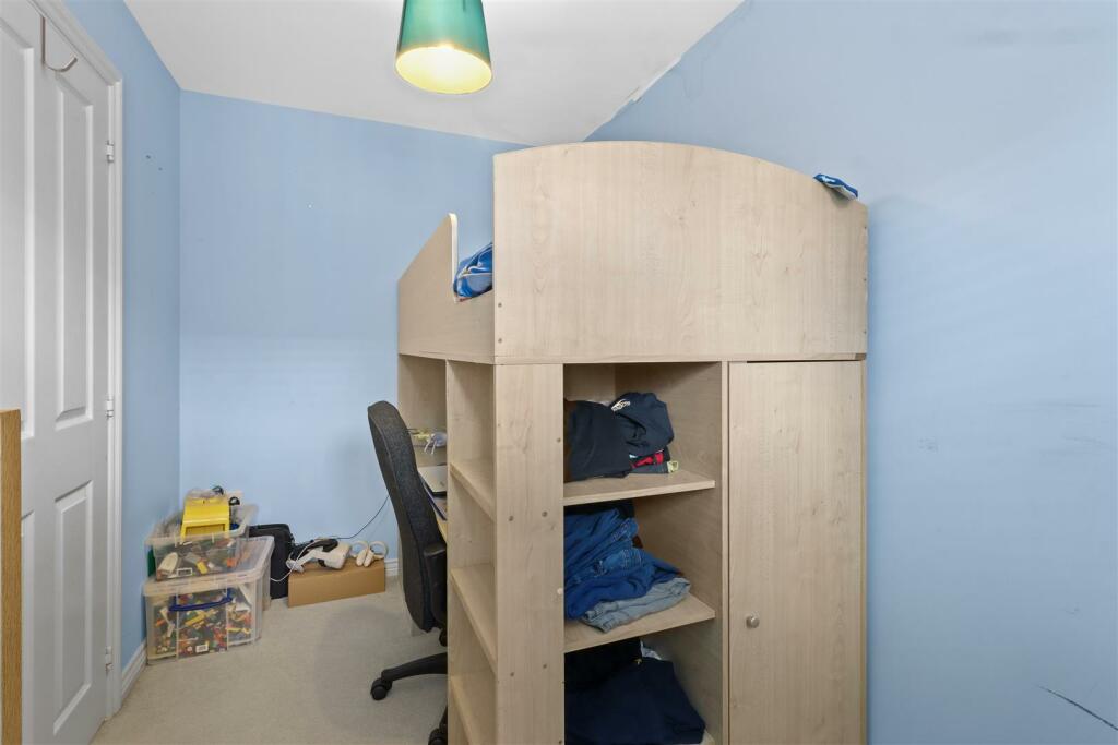 Additional image 9 of Hawksley Crescent, Hailsham