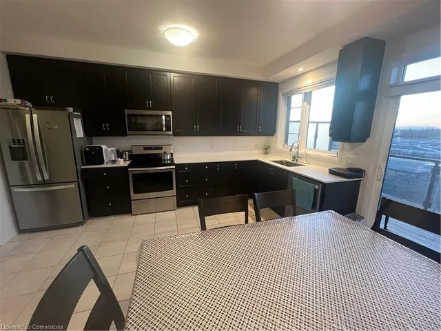 Additional image 10 of 30 Times Square Blvd Unit 197