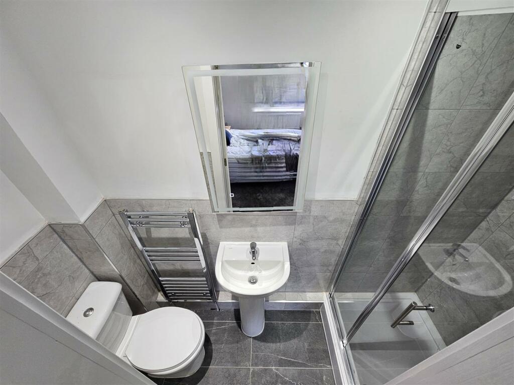 Additional image 4 of Bury Road, Bolton