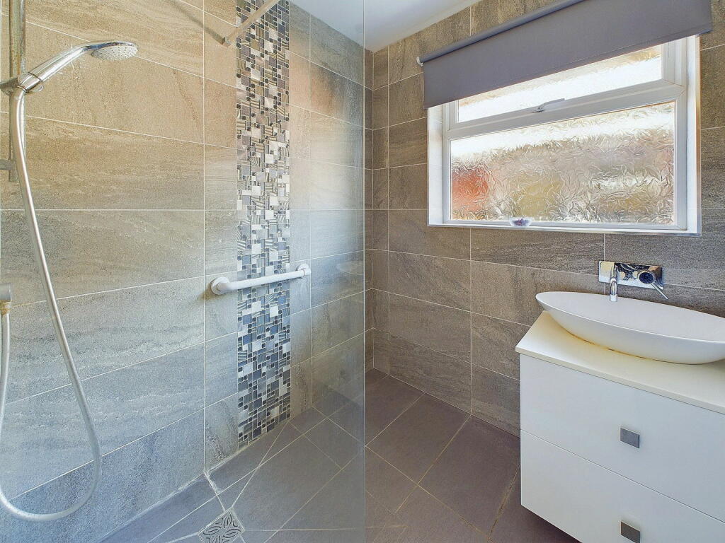 Additional image 11 of Slonk Hill Road, Shoreham by Sea