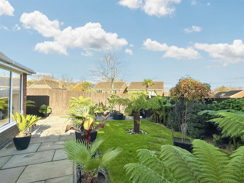 Additional image 19 of Chiltern Close, Eastbourne