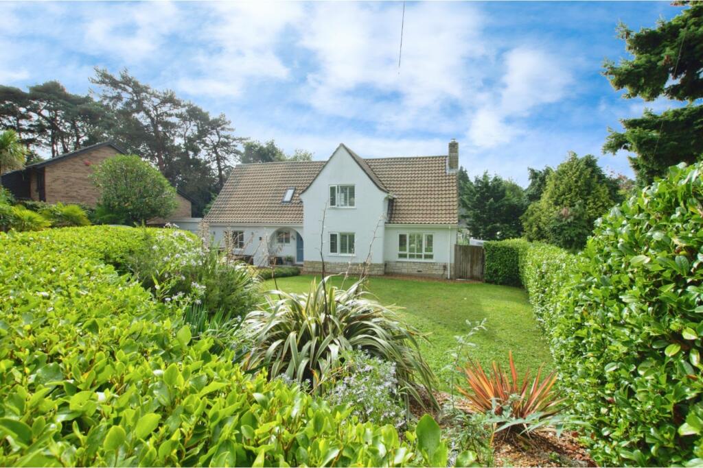 Primary image of Ashling Close, Bournemouth, BH8