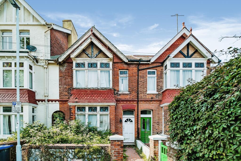 Additional image 7 of Warwick Gardens, Worthing, BN11