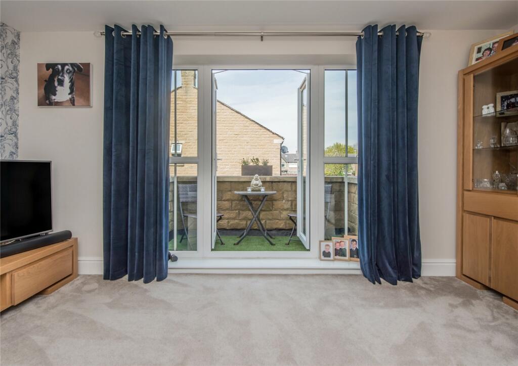 Additional image 4 of Threelands, Birkenshaw, Bradford, West Yorkshire, BD11