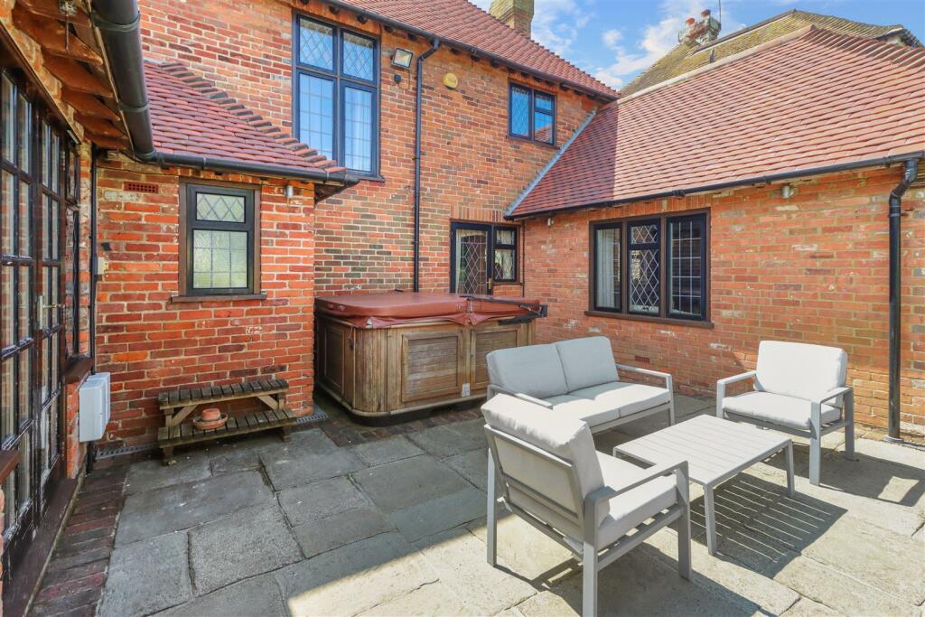 Additional image 28 of Sutton Avenue, Seaford